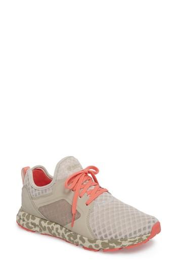Women's Ariat Fuse Print Sneaker .5 M - Grey