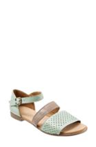 Women's Bueno Janet Perforated Flat Sandal Us / 41eu - Green