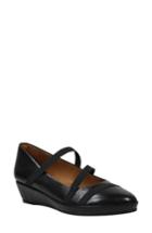 Women's L'amour Des Pieds Berency Wedge