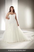 Women's Pronovias Alcanar Strapless Lace & Tulle Gown, Size - Ivory