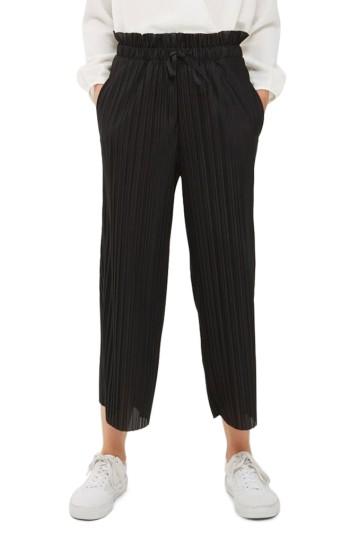 Women's Topshop Frill Waist Plisse Crop Trousers Us (fits Like 0-2) - Black