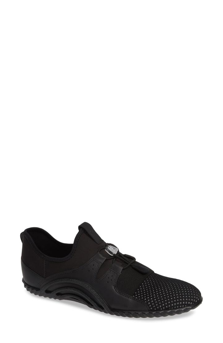 Women's Ecco Vibration 1.0 Toggle Sneaker -4.5us / 35eu - Black
