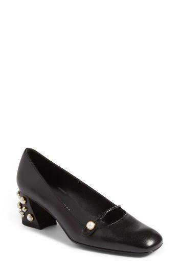 Women's Stuart Weitzman Pearlstrap Pump
