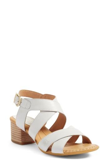 Women's B?rn Alisha Block Heel Sandal M - White