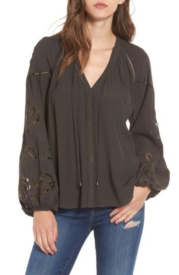 Women's Astr The Label Jennie Blouse