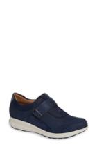 Women's Clarks Un Adorn Lo Sneaker M - Blue