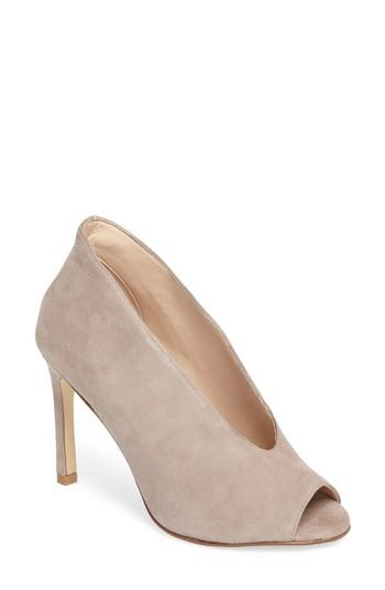 Women's Pelle Moda Elvia Peep Toe Pump .5 M - Beige