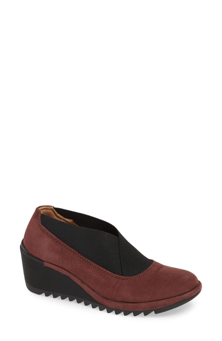 Women's Comfortiva Ashford Ankle Bootie W - Brown