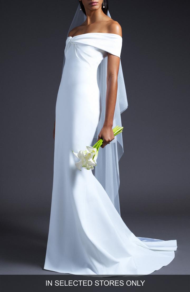Women's Cushnie Knotted Off The Shoulder Column Wedding Dress, Size In Store Only - White