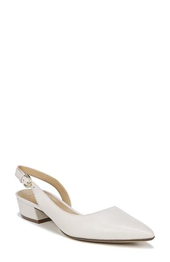 Women's Naturalizer Banks Pump M - White