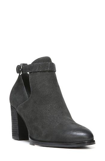 Women's Via Spiga Samantha Block Heel Bootie M - Black