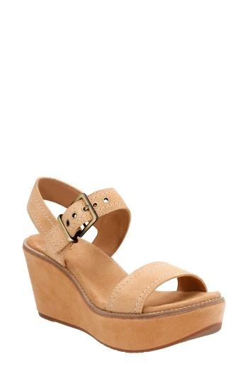 Women's Clarks Aisley Orchid Wedge Sandal .5 W - Brown