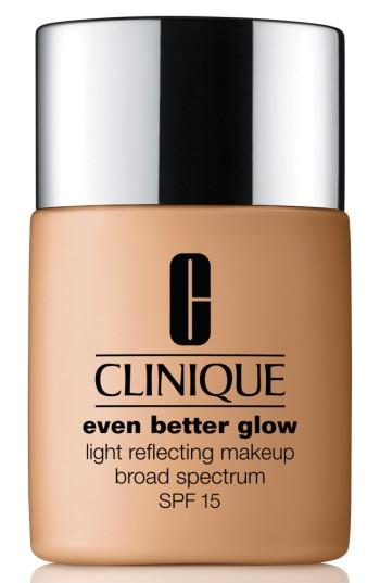 Clinique Even Better Glow Light Reflecting Makeup Broad Spectrum Spf 15 - Cream Caramel