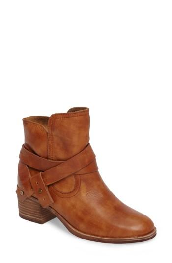 Women's Ugg Elora Bootie .5 M - Brown