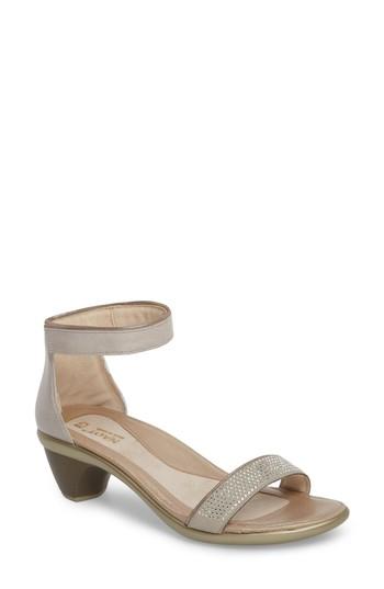 Women's Naot Progress Sandal Us / 36eu - White