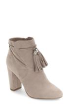 Women's Pelle Moda Fredi Tassel Bootie .5 M - Beige
