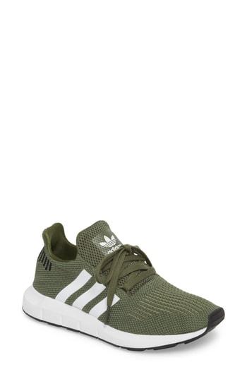 Women's Adidas Swift Run Sneaker Women's / 4 Men's M - Green