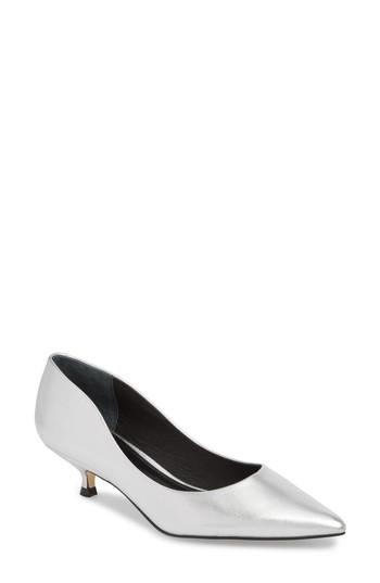 Women's Marc Fisher Ltd Xanthe Kitten Heel Pump M - Metallic