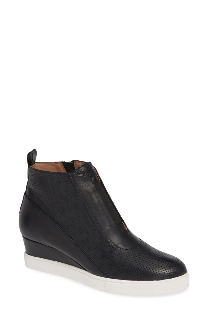 Women's Linea Paolo Anna Wedge Sneaker .5 M - Black