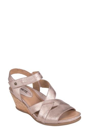 Women's Earth Thistle Wedge Sandal M - Pink