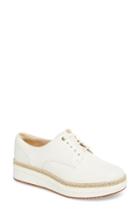 Women's Clarks Teadale Rhea Sneaker M - White