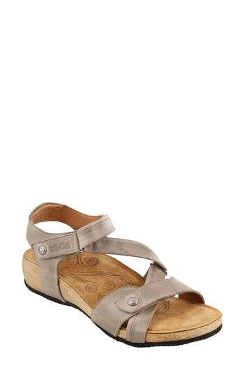 Women's Taos Universe Sandal -5.5us / 36eu - Grey