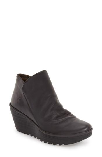 Women's Fly London 'yip' Wedge Bootie .5-7us / 37eu - Grey