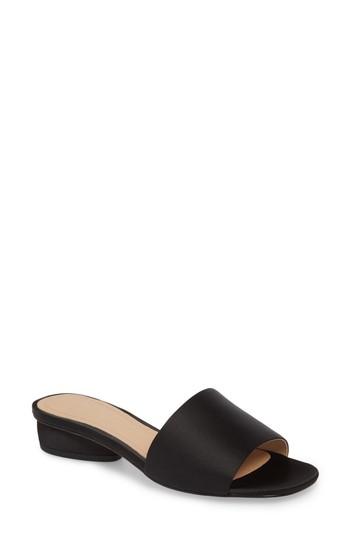 Women's Pour La Victoire Mallory Slide Sandal .5 M - Black