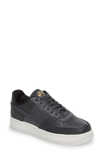 Women's Nike Air Force 1 '07 Lx Sneaker .5 M - Grey