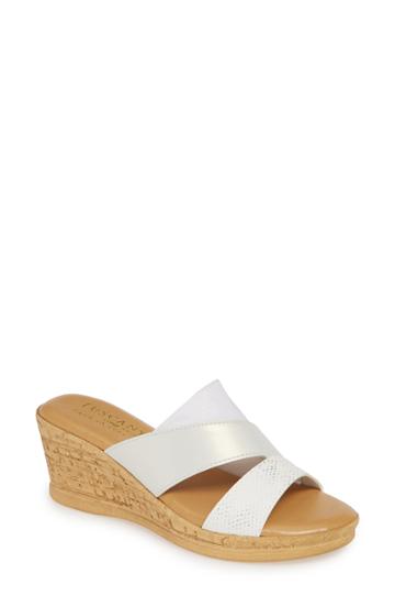 Women's Tuscany By Easy Street Camari Slide Sandal M - White