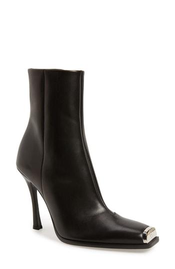 Women's Calvin Klein 205w39nyc Wilamiona Cap Toe Bootie .5us / 36.5eu - Black
