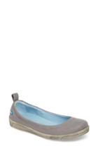 Women's Cloud Ably Flat .5-6us / 36eu - Grey