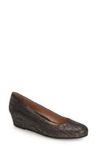Women's French Sole 'gum Drop' Wedge Pump M - Black