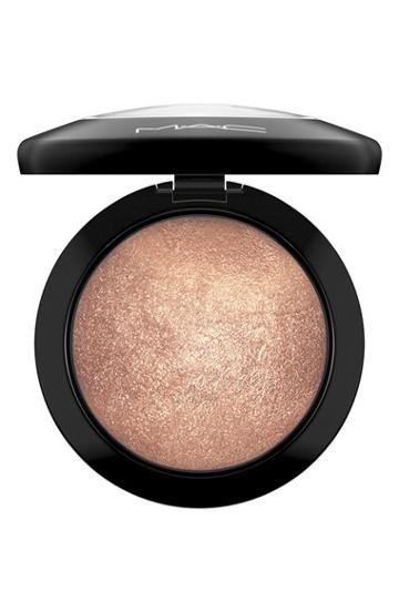 Mac 'mineralize' Skinfinish - Global Glow