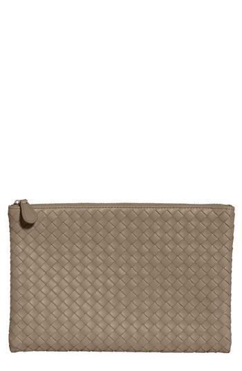 Bottega Veneta Intrecciato Large Leather Pouch - Grey