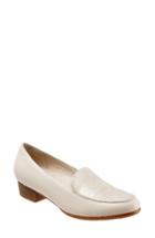 Women's Trotters Monarch Loafer .5 N - Beige