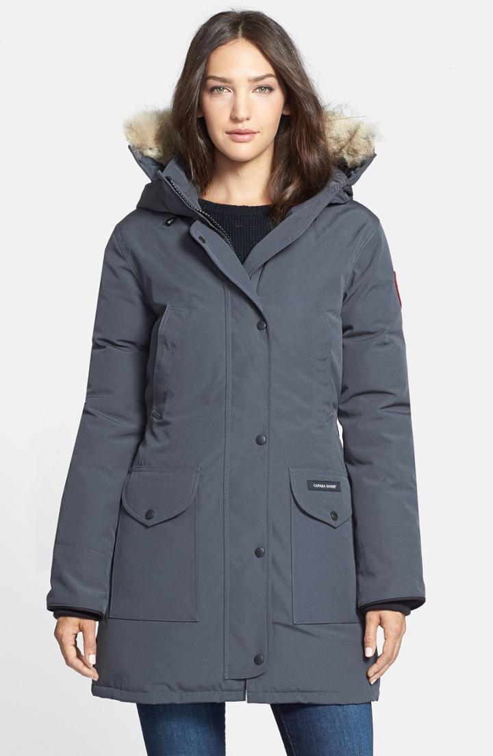 Women's Canada Goose 'trillium' Regular Fit Down Parka With Genuine Coyote Fur Trim (2-4) - Grey