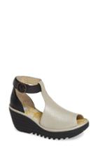 Women's Fly London Yall Sandal Us / 35eu - Metallic