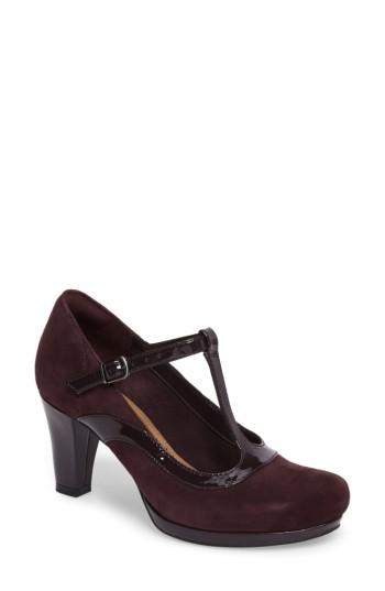 Women's Clarks Chorus Pitch T-strap Pump M - Purple
