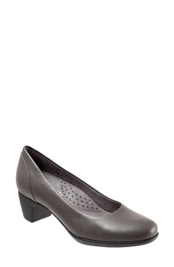 Women's Softwalk Imperial Ii Pump .5 M - Grey