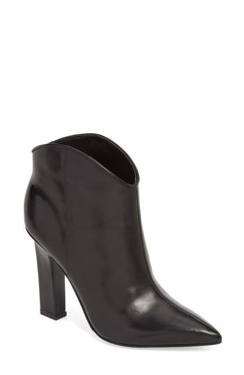 Women's Marc Fisher D Miggi Bootie, Size 5 M - Black