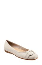 Women's Trotters 'sizzle Signature' Flat .5 M - White