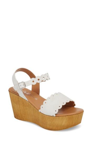 Women's Matisse Chrysler Platform Wedge Sandal M - White