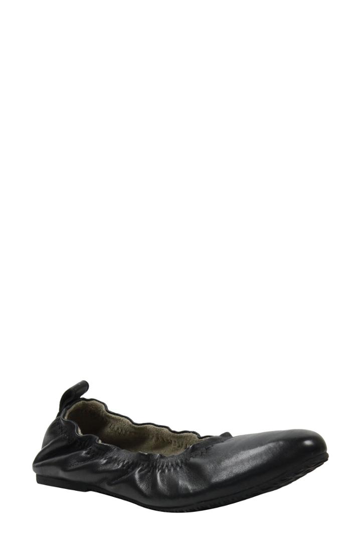 Women's J. Renee Bayard Ballet Flat .5 B - Black