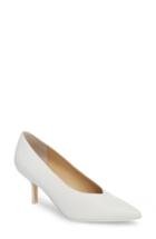Women's Marc Fisher Ltd Dallon Kitten Heel Pump M - White
