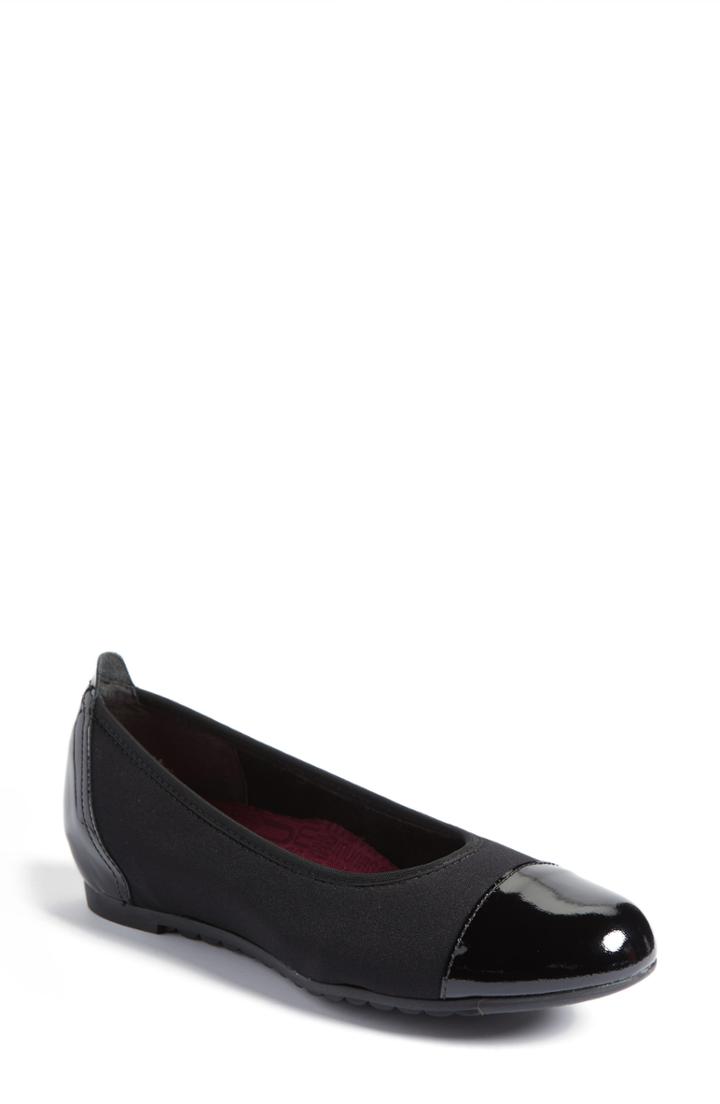 Women's Munro Henlee Cap Toe Flat W - Black