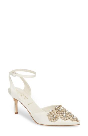 Women's Something Bleu Emmie Pump .5 M - Ivory