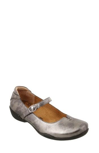 Women's Taos Ta Dah Mary Jane Flat M - Grey