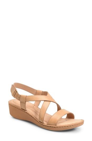Women's B?rn Idella Wedge Sandal M - Brown