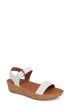 Women's Fitflop Bon Ii Platform Sandal M - White